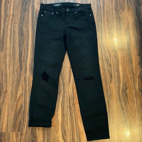 🌻HP🌻NWOT J.Crew Toothpick distressed jeans, 26 - Picture 7 of 13